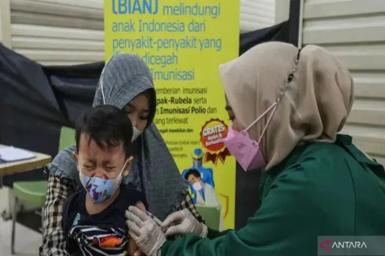 Sudin Kesehatan Jakbar Beri Edukasi Masyarakat Tekan Kasus Campak di Cengkareng